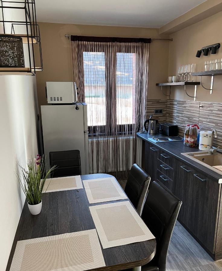 Anita Apartman Miskolctapolca المظهر الخارجي الصورة