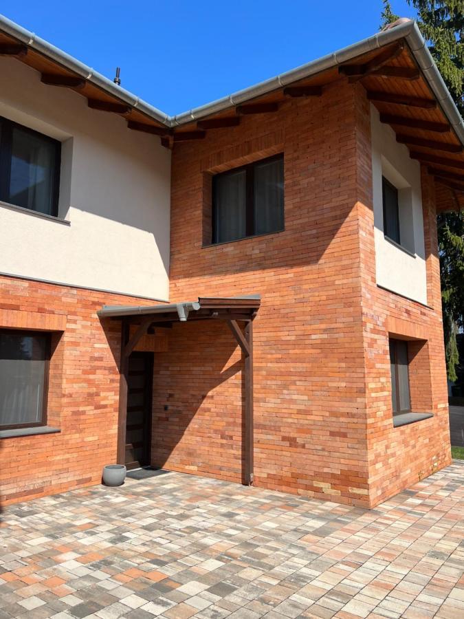 Anita Apartman Miskolctapolca المظهر الخارجي الصورة